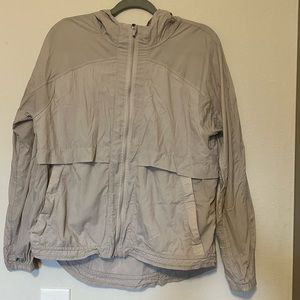 Lululemon windbreaker lightweight jacket small